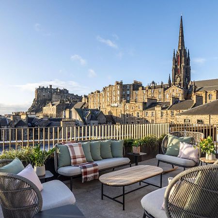 Virgin Hotels 爱丁堡 外观 照片 The Edinburgh Castle view from the rooftop terrace