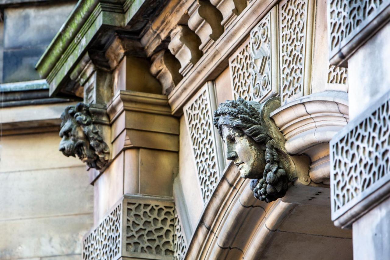 Virgin Hotels 爱丁堡 外观 照片 Detail of the facade
